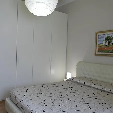 Yourhomeinlucca Le Palme