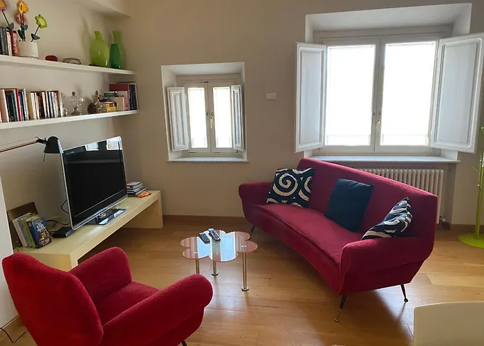 Yourhomeinlucca Le Palme Apartamento