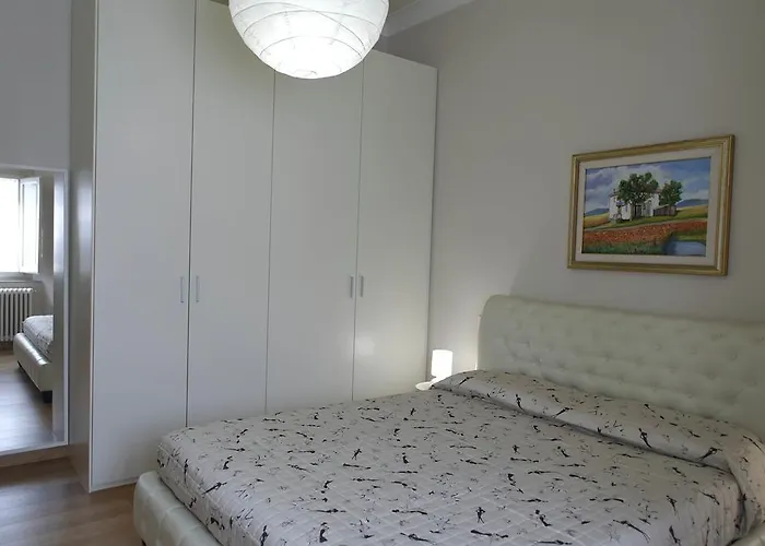 Yourhomeinlucca Le Palme