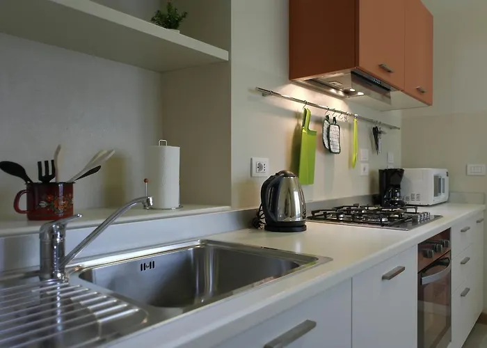 Yourhomeinlucca Le Palme Apartamento Lucca
